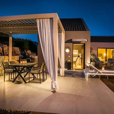 ヴィラ Skala Sleeps 3 Pool Air Con Wifi *